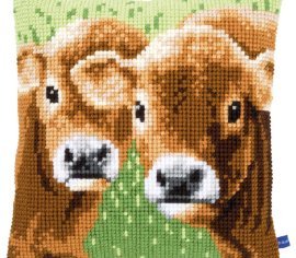 Two calves Два теляти PN-0155007 VERVACO Подушка вышивка крестом | Набор | Купить - Салон рукоделия — Давайте создадим шедевр вместе