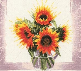 Скляна ваза \ Glass Vase H654 Heritage Crafts></noscript>

</a>
</div>
          </div>
  
                <div class=