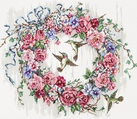 Hummingbird Wreath LETI 990 LETISTITCH></noscript>

</a>
</div>
          </div>
  
                <div class=