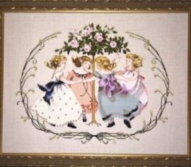Ring Around The Rose Tree//Кільце навколо трояндового дерева MD76 Mirabilia Designs