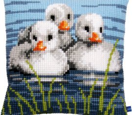 DUCKLINGS IN THE WATER PN-0155206 VERVACO