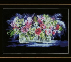 ROSES AND LILACS PN-0191848 LanArte вишивка хрестиком | Набір - Салон рукоділля Давайте створимо шедевр разом!