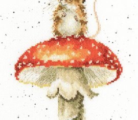 Он забавный XHD74 Bothy Threads