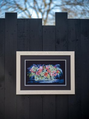 ROSES AND LILACS PN-0191848 LanArte вишивка хрестиком | Набір - Салон рукоділля Давайте створимо шедевр разом!