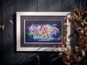 ROSES AND LILACS PN-0191848 LanArte вишивка хрестиком | Набір - Салон рукоділля Давайте створимо шедевр разом!